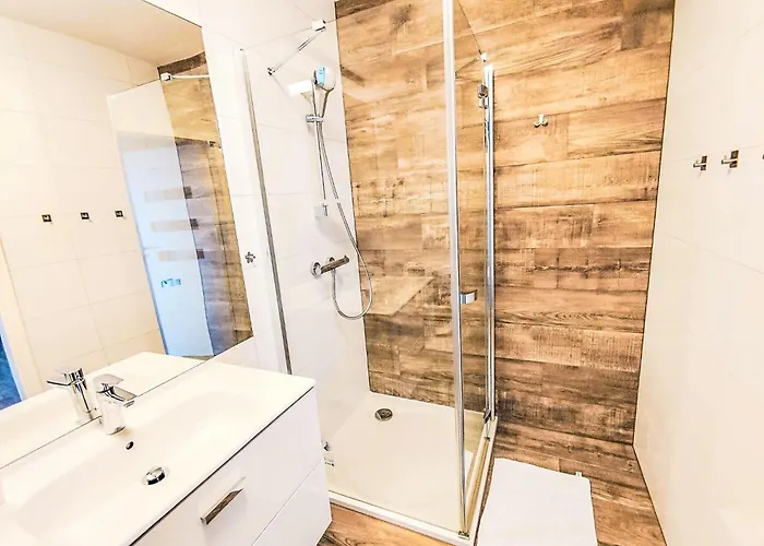 B 406 By Interhome *